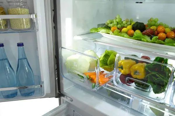 冰箱排水口堵了该怎么进行操作清理